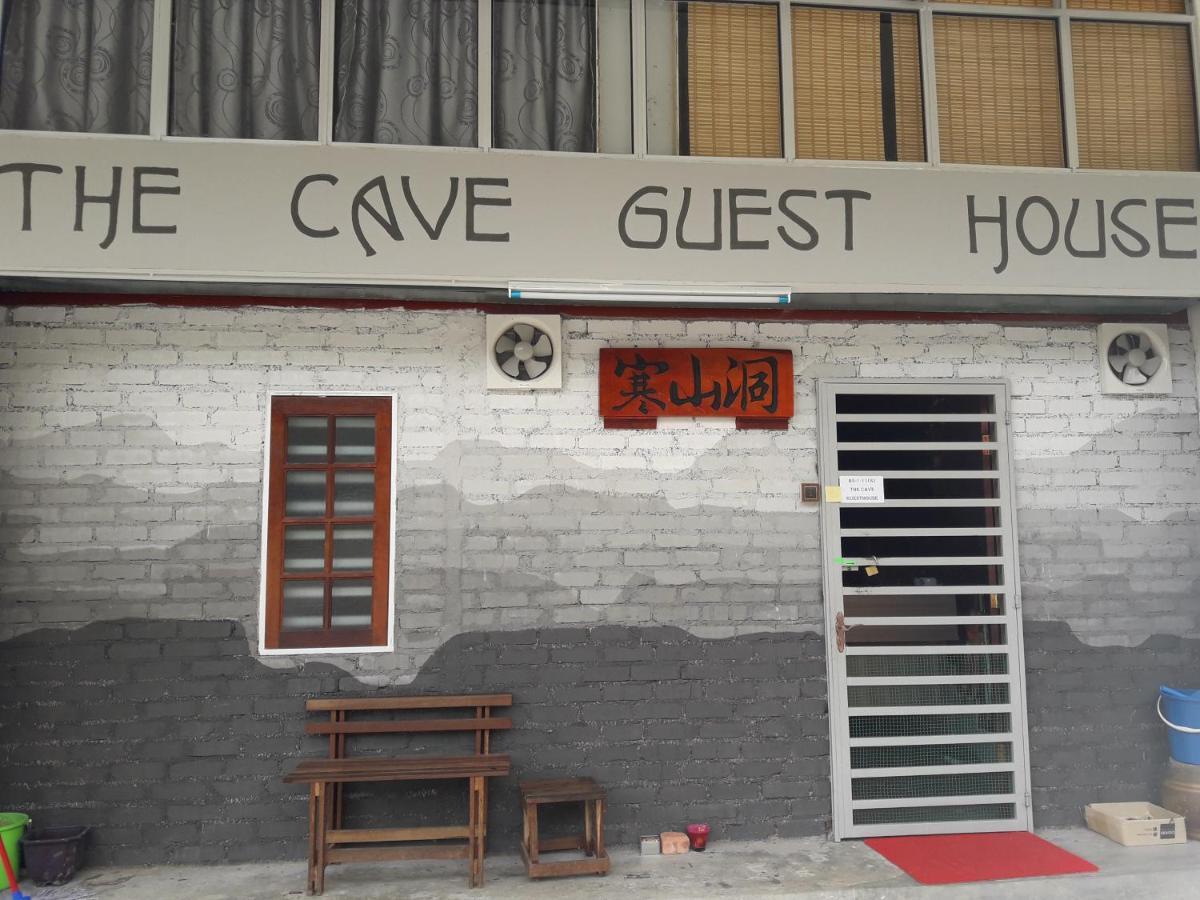 Отель The Cave Танах-Рата Экстерьер фото